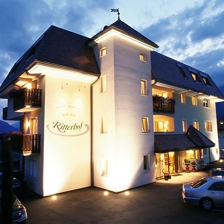 Apartmenthotel Ritterhof Suites & Breakfast Schenna Ruang foto