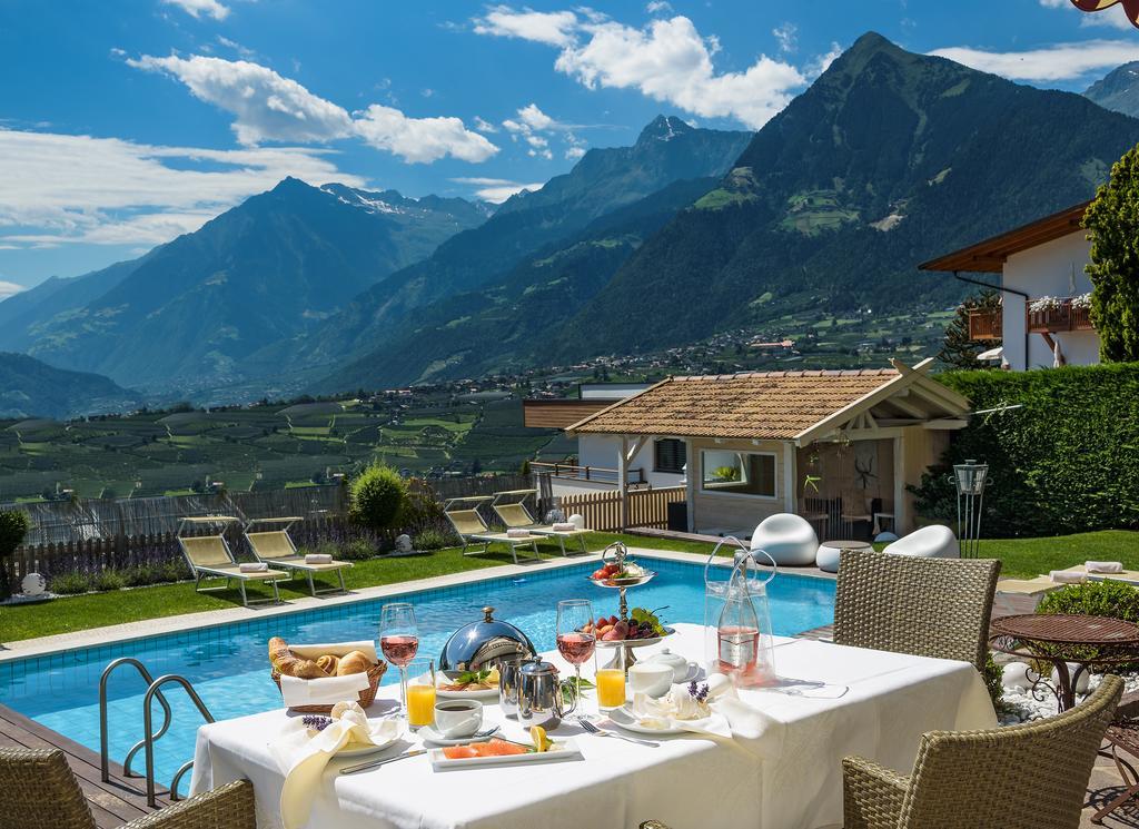 Apartmenthotel Ritterhof Suites & Breakfast Schenna Bagian luar foto