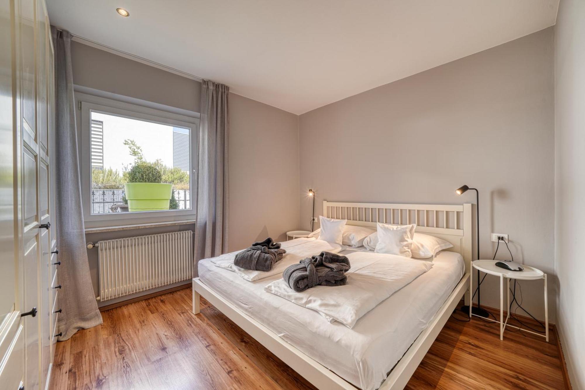 Apartmenthotel Ritterhof Suites & Breakfast Schenna Bagian luar foto